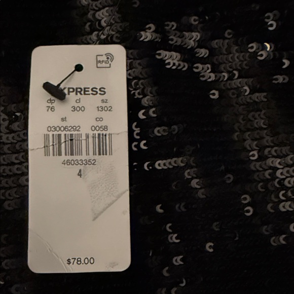Express Black Sequin Women's Shorts - NWT - Picture 5 of 5